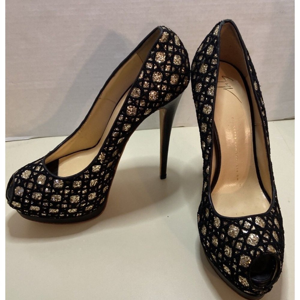 Giuseppe Zanotti Black and Gold Leather Peep Toe Platform Pumps Size 40.5 - Picture 2 of 9